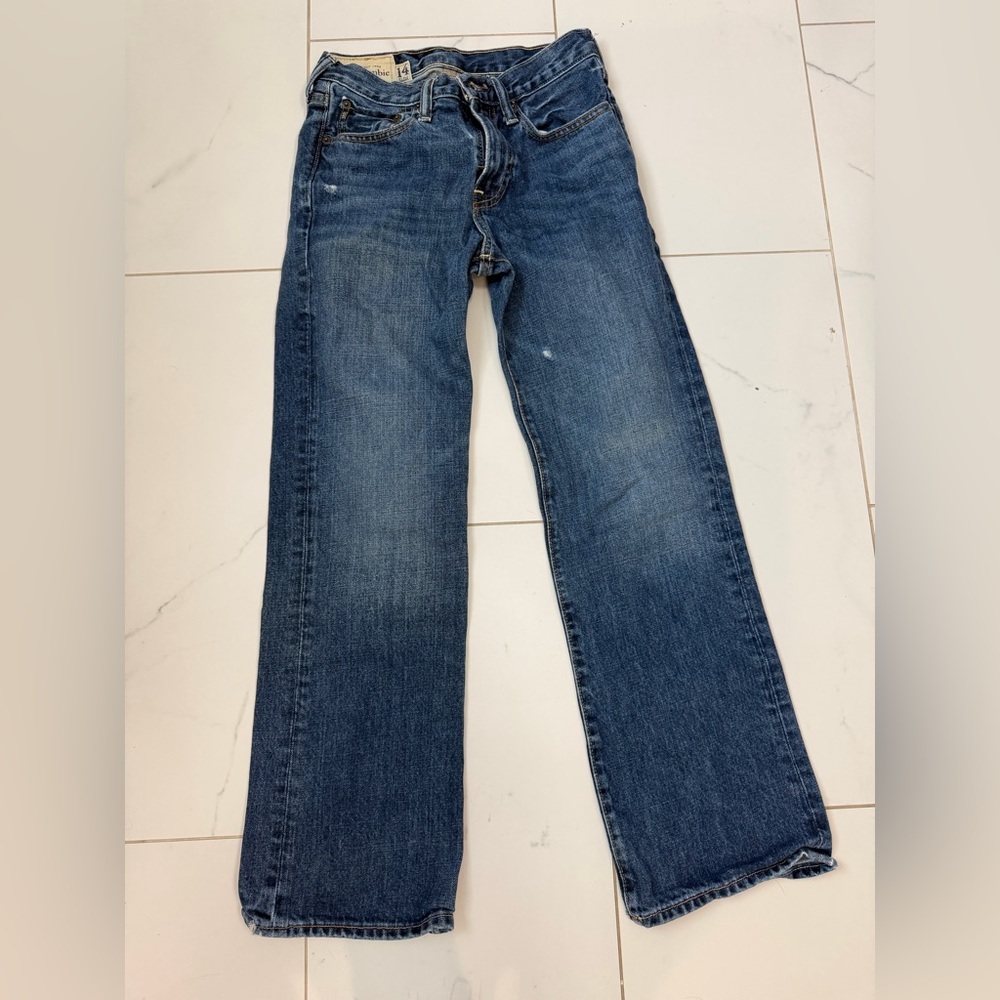 Abercrombie & Fitch Boy's Straight Leg Jeans - 14 Slim - Picture 6 of 10
